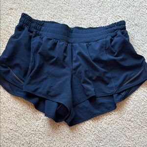 Lululemon True Navy Hotty Hot Low-Rise Short 2.5”